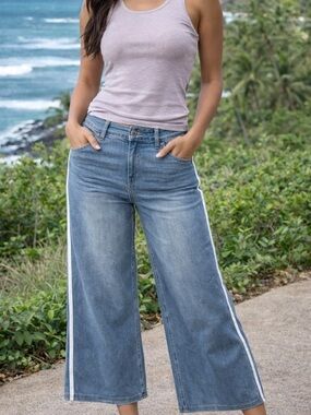 Halara Flex High Waisted Stripe Wide Leg Jeans Sz XL/T – NWOT (D/103)